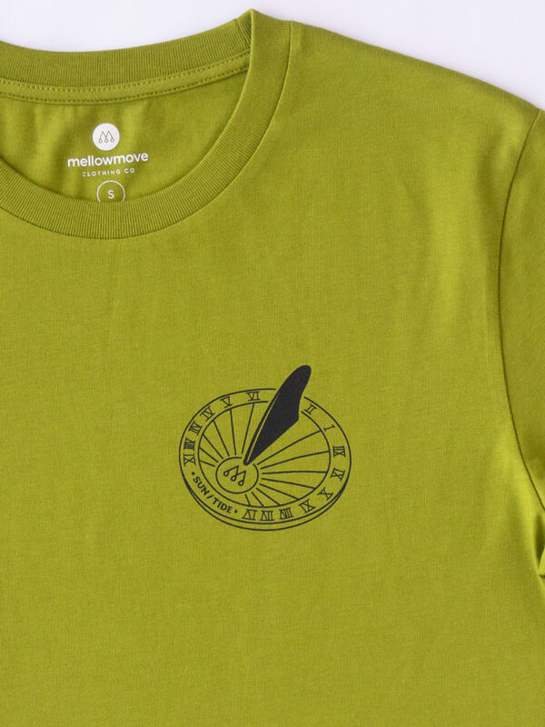 THE CLOCK - T-Shirt<br>moss green